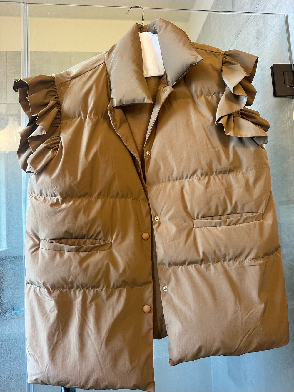 BUCKET LIST PUFFER VEST